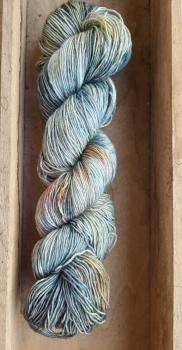 WolleSeide Himmelsbronze-Fingering-Schurwolle/Seide