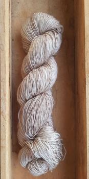 WolleSeide Sand-Fingering-Schurwolle/Seide