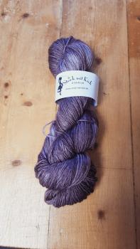 Herzwolle Zwetschge-Fingering-Schurwolle