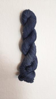 Yak Fingering Marine