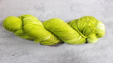 Herzwolle Apfelgrün-Fingering- Schurwolle superwash