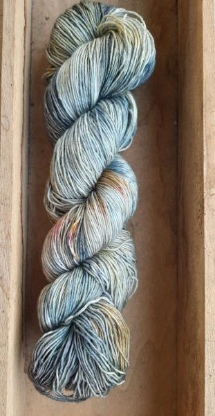 WolleSeide Himmelsbronze-Fingering-Schurwolle/Seide