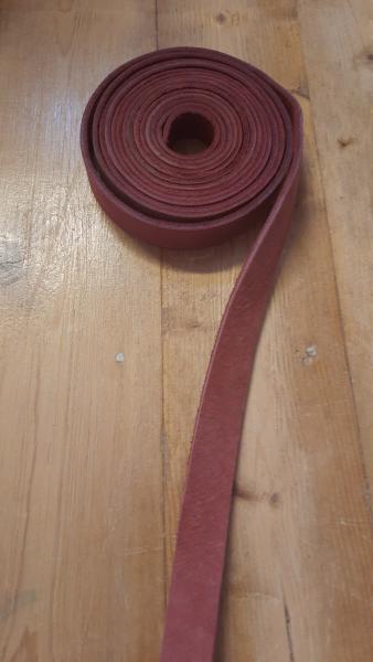 Lederriemen rot - eine Einheit sind 50cm