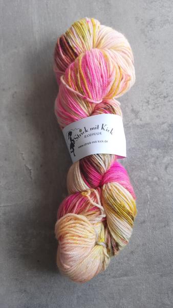 Herzwolle Flamingosmash-Fingering-Schurwolle superwash