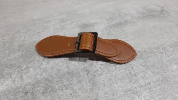 Schnalle Lederoptik Braun